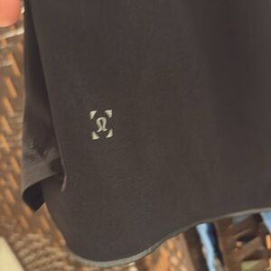 lululemon mens SURGE shorts 6” medium